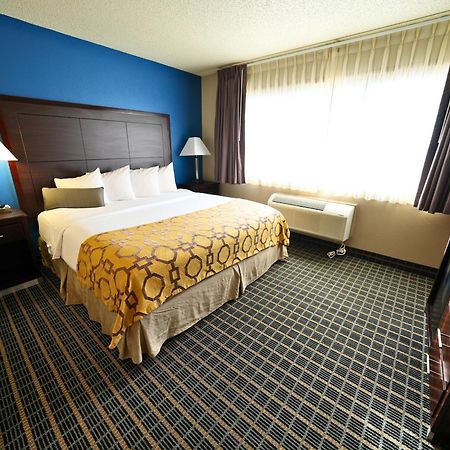 Baymont By Wyndham Marshalltown Bagian luar foto