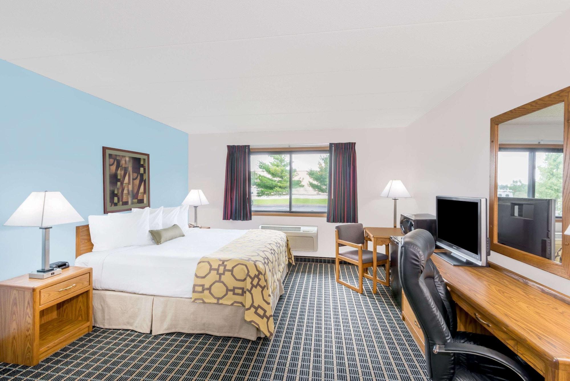 Baymont By Wyndham Marshalltown Bagian luar foto