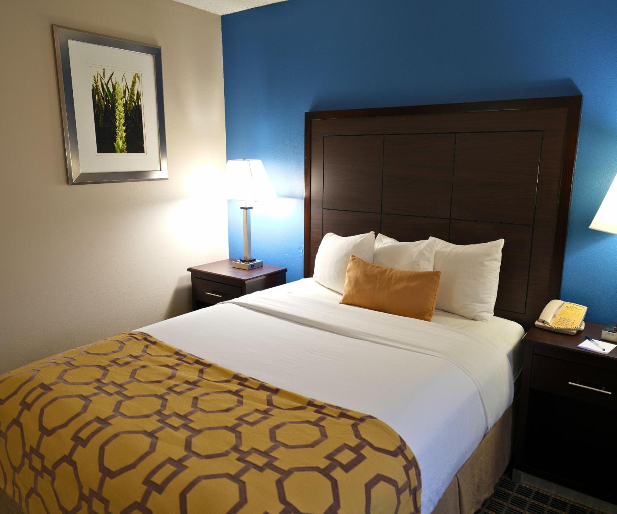 Baymont By Wyndham Marshalltown Bagian luar foto