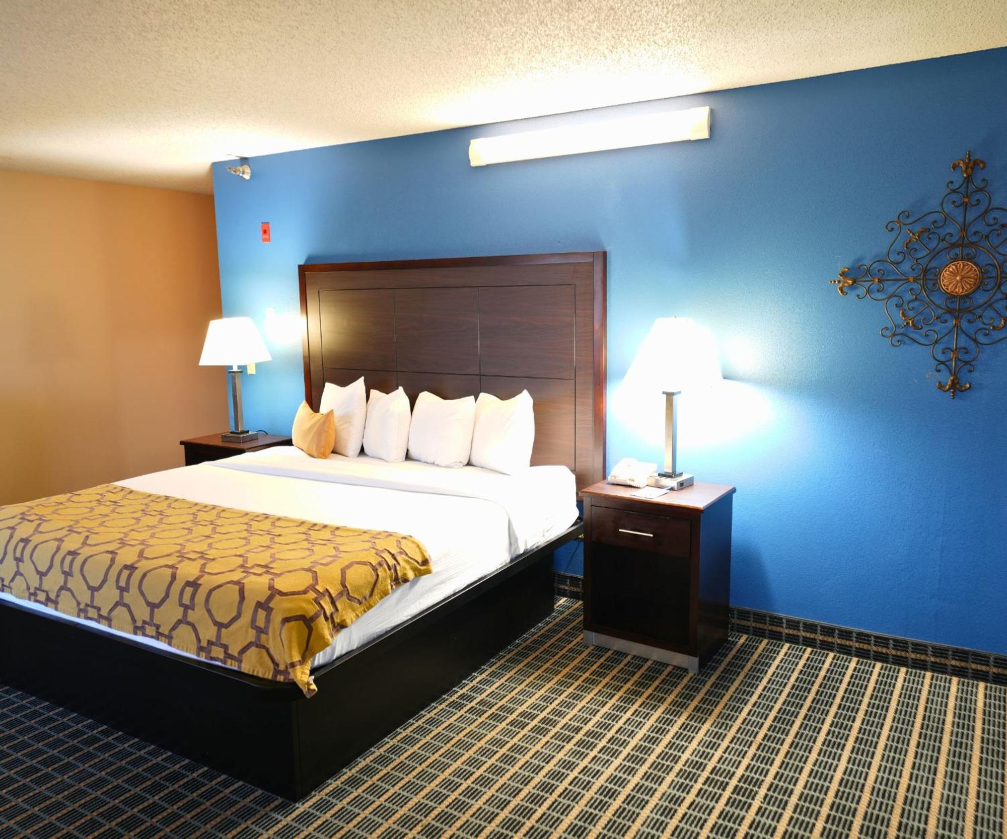Baymont By Wyndham Marshalltown Bagian luar foto
