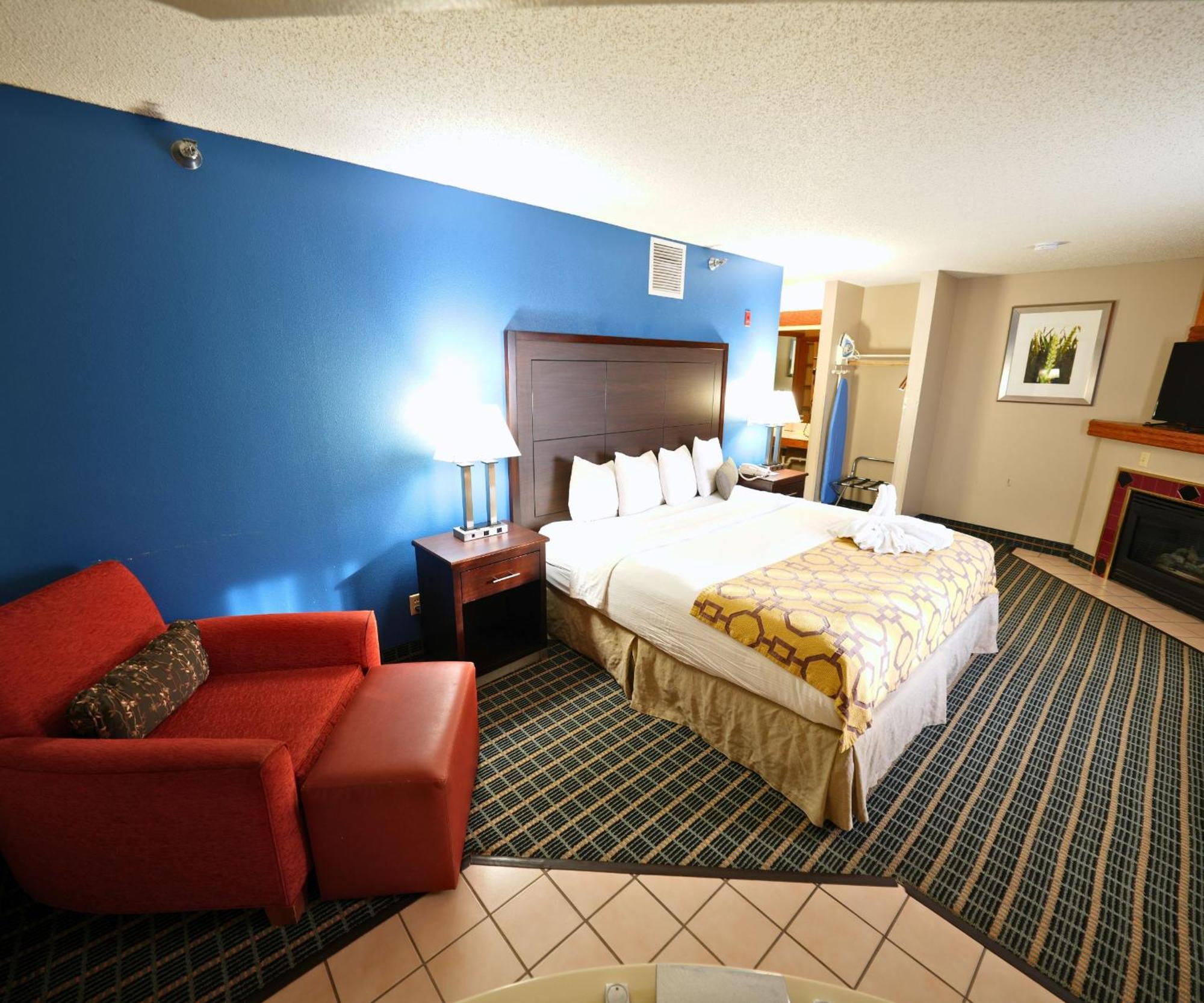 Baymont By Wyndham Marshalltown Bagian luar foto