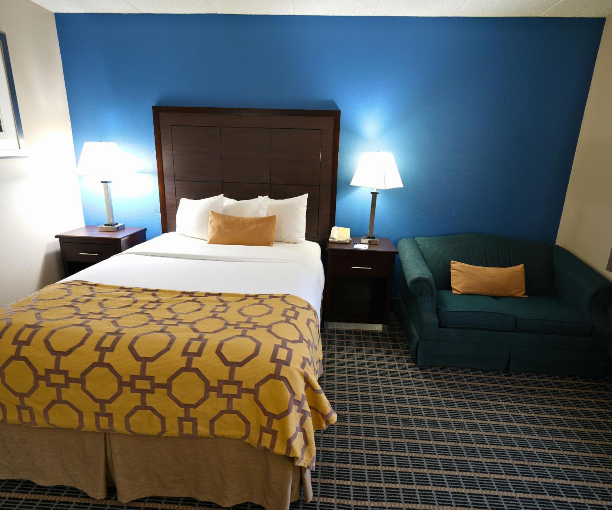 Baymont By Wyndham Marshalltown Bagian luar foto